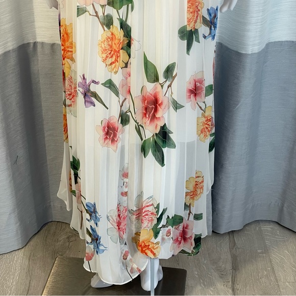 Alex Marie Ivory Floral Pleated Hi Low Gold Chain Strap Maxi Dress Sz 12 - Picture 9 of 11
